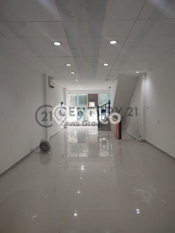 Ruko untuk disewa di Kebayoran Baru punya LT 78m2 & LB 200m2 harga sewa kompetitif Ruko untuk disewa di Kebayoran Baru punya LT 78m2 & LB 200m2 harga sewa kompetitif
