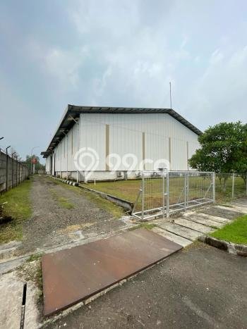 LOKASI STRATEGIS! Pabrik di Tigaraksa, Luas 2500m², Pusat Bisnis, Jalan Utama LOKASI STRATEGIS! Pabrik di Tigaraksa, Luas 2500m², Pusat Bisnis, Jalan Utama