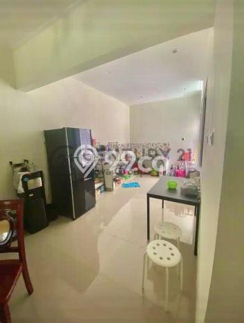 Rumah Cantik Siap Huni Di Cengkareng Luas 200m2 Lokasi Strategis Rumah Cantik Siap Huni Di Cengkareng Luas 200m2 Lokasi Strategis