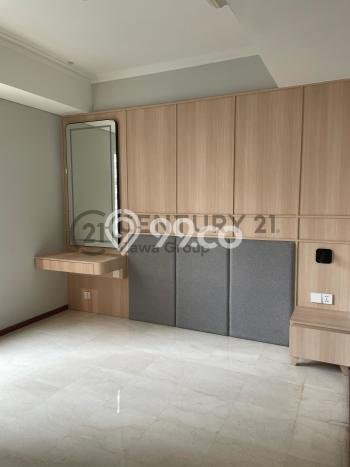 Hunian Apartemen Eksklusif untuk Dijual di Jakarta Barat dengan 3 BR & 2 Kamar Mandi Hunian Apartemen Eksklusif untuk Dijual di Jakarta Barat dengan 3 BR & 2 Kamar Mandi