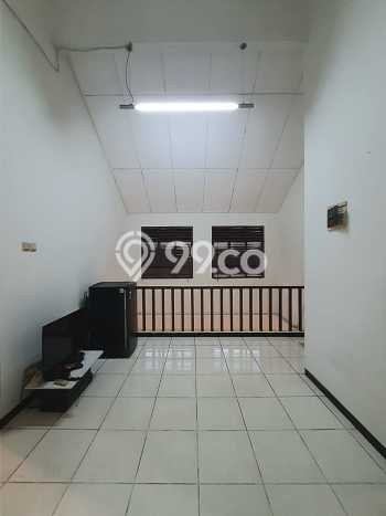 Rumah Minimalis 3 KT di Pondok Ranji Tangerang Selatan Semi Furnished Rumah Minimalis 3 KT di Pondok Ranji Tangerang Selatan Semi Furnished