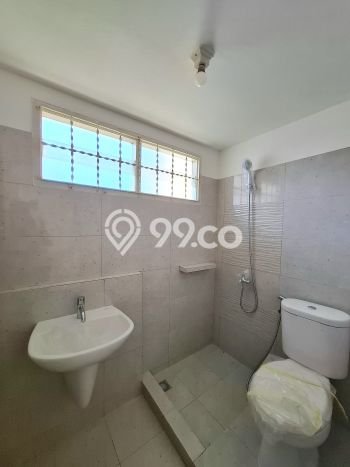 For Sale! Luxury House LT 224m2 Desain Elegan di Sektor 2 - Bintaro For Sale! Luxury House LT 224m2 Desain Elegan di Sektor 2 - Bintaro