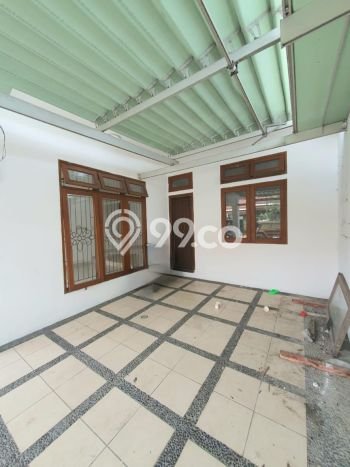 Rumah Luxury Modern Tanpa Renovasi di Radio Dalam Jakarta Selatan Rumah Luxury Modern Tanpa Renovasi di Radio Dalam Jakarta Selatan