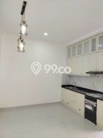 Dijual Rumah 3 Kamar Lokasi Ideal Bagus dan Strategis di BSD Dijual Rumah 3 Kamar Lokasi Ideal Bagus dan Strategis di BSD