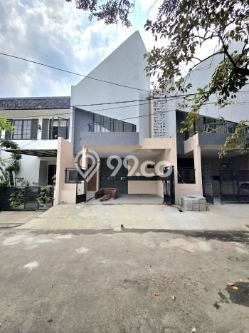 HUNIAN PILIHAN! Rumah area Sektor 9-Bintaro, Luas 79m² Bangunan 146m² HUNIAN PILIHAN! Rumah area Sektor 9-Bintaro, Luas 79m² Bangunan 146m²