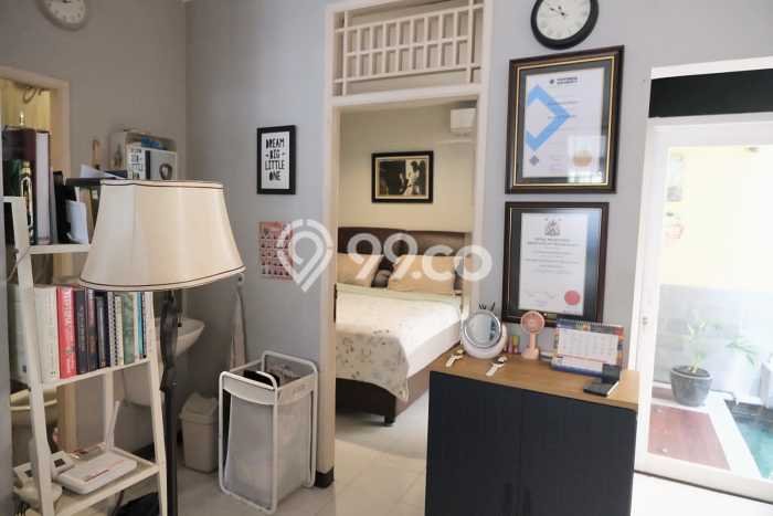 Rumah Berkualitas area Sektor 9-Bintaro, Tangerang Selatan, Luas 120m² LB 100m² - HARGA NEGO! Rumah Berkualitas area Sektor 9-Bintaro, Tangerang Selatan, Luas 120m² LB 100m² - HARGA NEGO!