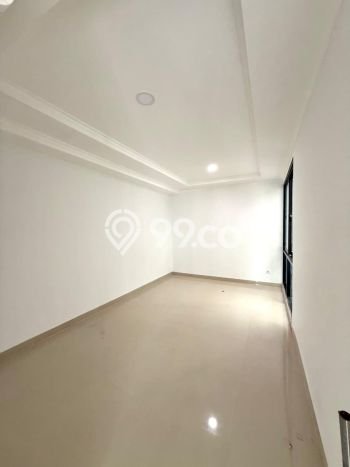 Rumah 3 KT 3 KM Semi Furnished di Ciputat, Dekat Mal, Tangerang Selatan Rumah 3 KT 3 KM Semi Furnished di Ciputat, Dekat Mal, Tangerang Selatan