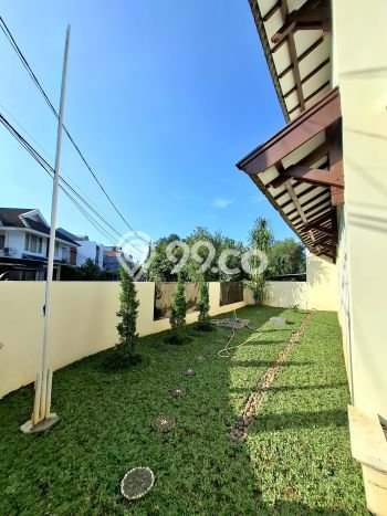 For Sale! Luxury House LT 224m2 Desain Elegan di Sektor 2 - Bintaro For Sale! Luxury House LT 224m2 Desain Elegan di Sektor 2 - Bintaro