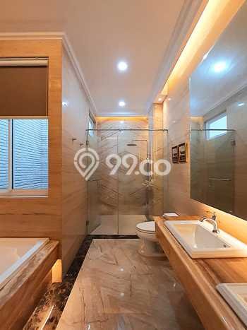 Jual Rumah Mewah Elegan Dengan View Eksklusif di Pondok Indah, Jakarta Selatan Jual Rumah Mewah Elegan Dengan View Eksklusif di Pondok Indah, Jakarta Selatan