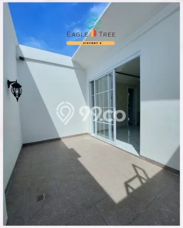 Rumah Bagus kawasan Sektor 9-Bintaro, Tangerang Selatan, LT 222m² Bangunan 325m² DIJUAL CEPAT! Rumah Bagus kawasan Sektor 9-Bintaro, Tangerang Selatan, LT 222m² Bangunan 325m² DIJUAL CEPAT!
