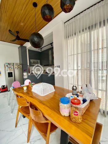 Dijual Murah Rumah dengan 3 Kamar Tidur dan 3 Kamar Mandi di Area Bintaro, Tangerang Selatan Dijual Murah Rumah dengan 3 Kamar Tidur dan 3 Kamar Mandi di Area Bintaro, Tangerang Selatan
