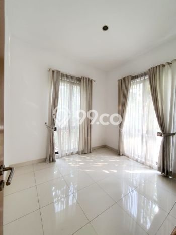 Rumah di Sektor 9-Bintaro, 3 KT, Area Premium, LT 247m² Bangunan 165m² Rumah di Sektor 9-Bintaro, 3 KT, Area Premium, LT 247m² Bangunan 165m²