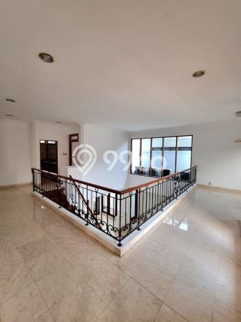 For Sale! Premium House LT 404m2 Desain Elegan di Pejaten For Sale! Premium House LT 404m2 Desain Elegan di Pejaten