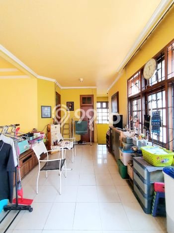 Rumah Berkelas 4 KT 3 KM di Kompleks Cluster Gandaria, Jakarta Selatan Rumah Berkelas 4 KT 3 KM di Kompleks Cluster Gandaria, Jakarta Selatan