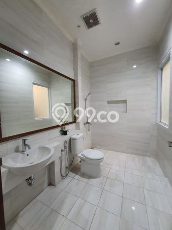 Rumah Luxury Modern Siap Huni di Pondok Indah Jakarta Selatan Rumah Luxury Modern Siap Huni di Pondok Indah Jakarta Selatan