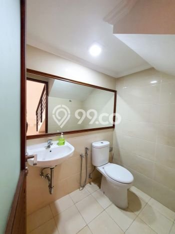 Rumah Luxury Modern Siap Huni di Pondok Indah Jakarta Selatan Rumah Luxury Modern Siap Huni di Pondok Indah Jakarta Selatan