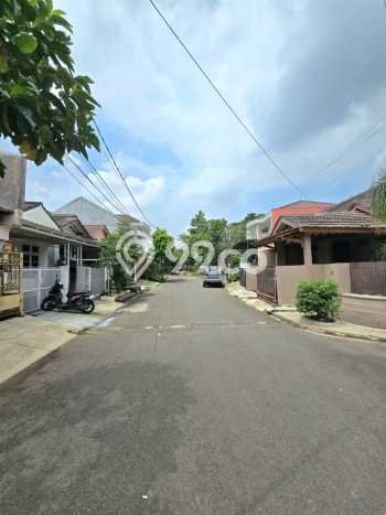 Rumah di Petukangan, Jakarta Selatan, Luas 120m² Bangunan 84m² - JUAL CEPAT! Rumah di Petukangan, Jakarta Selatan, Luas 120m² Bangunan 84m² - JUAL CEPAT!