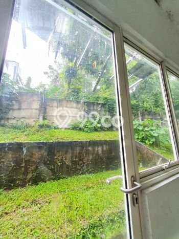 Rumah Terawat di BSD, Tangerang, LT 72m², LB 90m² Rumah Terawat di BSD, Tangerang, LT 72m², LB 90m²
