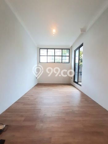 Rumah Asri 4 Kamar View Danau di Sektor 9-Bintaro, Tangerang Selatan Rumah Asri 4 Kamar View Danau di Sektor 9-Bintaro, Tangerang Selatan