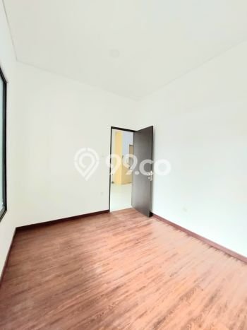 Rumah area Graha Raya, Tangerang Selatan, Luas 90m² LB 165m² - SEGERA MILIKI! Rumah area Graha Raya, Tangerang Selatan, Luas 90m² LB 165m² - SEGERA MILIKI!