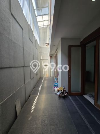 Rumah Siap Huni 4 KT 3 KM di Sektor 9-Bintaro, Tangerang Selatan Rumah Siap Huni 4 KT 3 KM di Sektor 9-Bintaro, Tangerang Selatan
