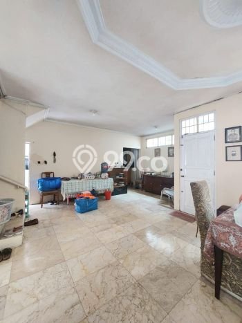 Rumah di Sektor 2 - Bintaro, Jakarta Selatan, LT 257m² LB 180m² Rumah di Sektor 2 - Bintaro, Jakarta Selatan, LT 257m² LB 180m²