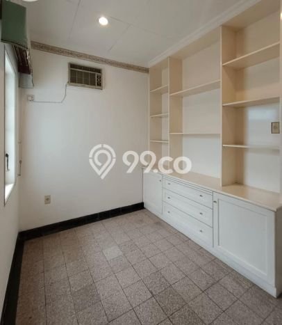HARGA SPESIAL! Rumah Modern di Ciputat Timur, Tangerang Selatan, LT 130m² LB 132m² Bisa Nego! HARGA SPESIAL! Rumah Modern di Ciputat Timur, Tangerang Selatan, LT 130m² LB 132m² Bisa Nego!