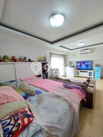 Rumah Elit LB 200m2 Siap Huni Desain Elegan di Sektor 9-Bintaro, Tangerang Selatan Rumah Elit LB 200m2 Siap Huni Desain Elegan di Sektor 9-Bintaro, Tangerang Selatan