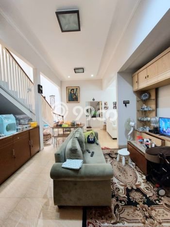 Rumah Elit LB 200m2 Siap Huni Desain Elegan di Sektor 9-Bintaro, Tangerang Selatan Rumah Elit LB 200m2 Siap Huni Desain Elegan di Sektor 9-Bintaro, Tangerang Selatan