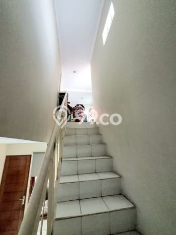 PENAWARAN TERBATAS! Rumah Berkualitas area Terogong, LT 133m² LB 180m² PENAWARAN TERBATAS! Rumah Berkualitas area Terogong, LT 133m² LB 180m²
