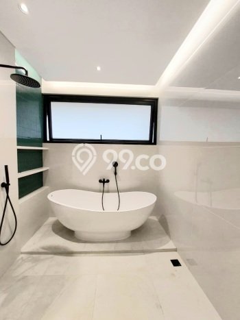 Hot Offer Hunian Mewah Ideal dan Luas di BSD, Tangerang Selatan Hot Offer Hunian Mewah Ideal dan Luas di BSD, Tangerang Selatan