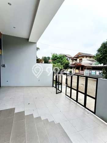 Ready to Use! Luxury House LT 267m2 Desain Modern di Sektor 9-Bintaro Ready to Use! Luxury House LT 267m2 Desain Modern di Sektor 9-Bintaro