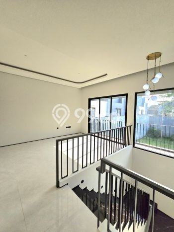 For Sale Rumah Elit Exclusive di BSD, Tangerang Selatan For Sale Rumah Elit Exclusive di BSD, Tangerang Selatan