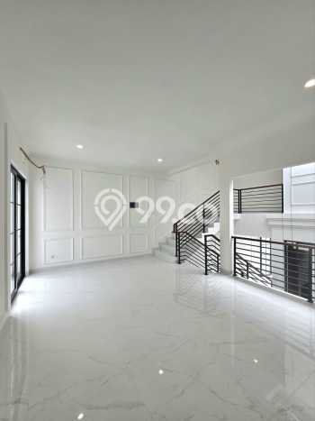 Ready to Use! Premium House LT 271m2 Desain Modern di Bintaro Ready to Use! Premium House LT 271m2 Desain Modern di Bintaro
