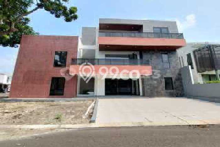 Jual Rumah Luas Megah Dengan View Cantik di Alam Sutera, Tangerang Jual Rumah Luas Megah Dengan View Cantik di Alam Sutera, Tangerang