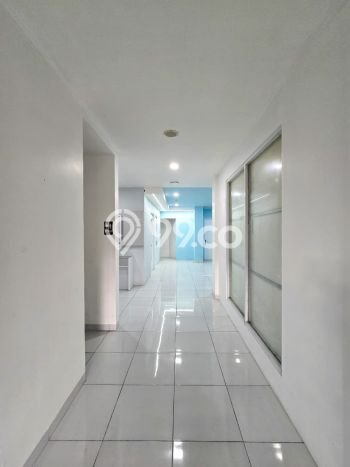 Komersial Dijual di Tangerang LT 252m2 & LB 724m2 Lokasi Terbaik! Komersial Dijual di Tangerang LT 252m2 & LB 724m2 Lokasi Terbaik!
