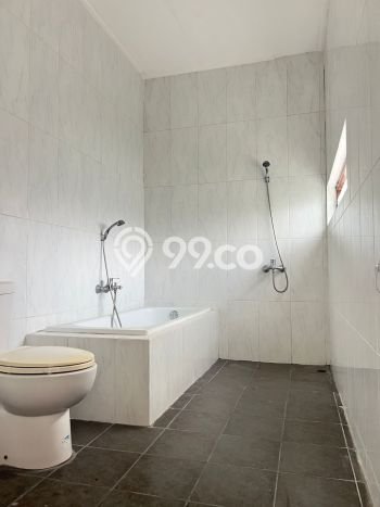 Rumah Elit LB 250m2 Siap Pakai Desain Elegan di Sektor 9-Bintaro, Tangerang Selatan Rumah Elit LB 250m2 Siap Pakai Desain Elegan di Sektor 9-Bintaro, Tangerang Selatan