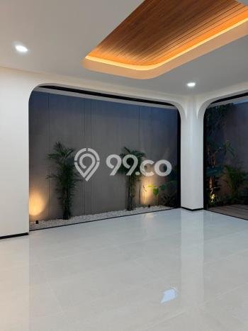 Rumah Kawasan BSD City, Luas 240m², LB 320m² Rumah Kawasan BSD City, Luas 240m², LB 320m²