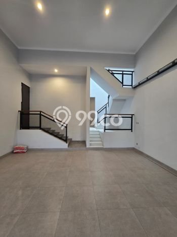 Jual Rumah Luas Megah Dengan View Cantik di Sektor 9-Bintaro, Tangerang Selatan Jual Rumah Luas Megah Dengan View Cantik di Sektor 9-Bintaro, Tangerang Selatan