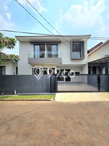 Hunian Elit LB 200m2 Siap Pakai Desain Elegan di Sektor 9-Bintaro, Tangerang Selatan Hunian Elit LB 200m2 Siap Pakai Desain Elegan di Sektor 9-Bintaro, Tangerang Selatan