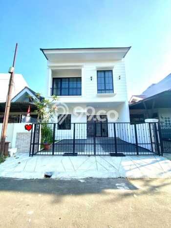 Rumah Strategis Modern Lb 150m2 di BSD, Tangerang Selatan Rumah Strategis Modern Lb 150m2 di BSD, Tangerang Selatan