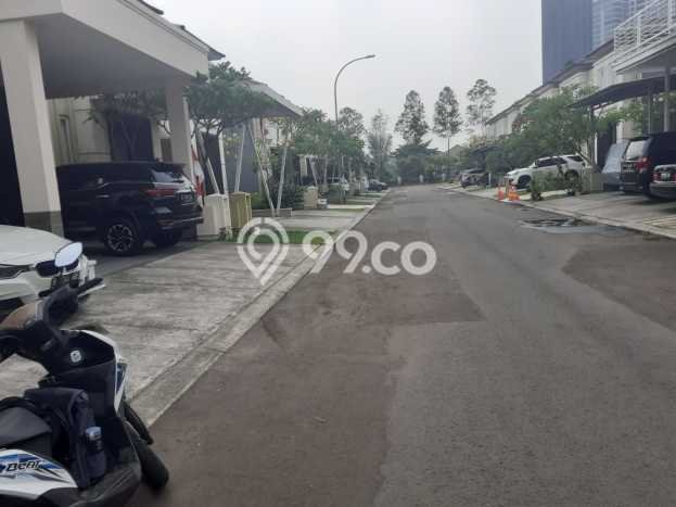 SPECIAL OFFER! Rumah Asri area Alam Sutera, LT 112m² Bangunan 100m² SPECIAL OFFER! Rumah Asri area Alam Sutera, LT 112m² Bangunan 100m²