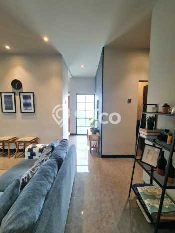 Dijual Rumah Luas Elegan Dengan View Cantik di Sektor 9-Bintaro, Tangerang Selatan Dijual Rumah Luas Elegan Dengan View Cantik di Sektor 9-Bintaro, Tangerang Selatan