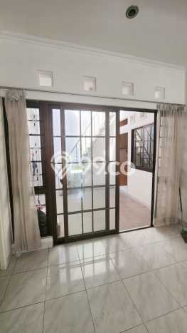 Jual Rumah Eksklusif 5 KT di Sektor 3A-Bintaro, Jakarta Selatan Jual Rumah Eksklusif 5 KT di Sektor 3A-Bintaro, Jakarta Selatan