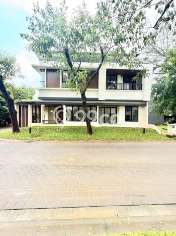 Hot Offer Hunian Mewah Ideal dan Luas di BSD, Tangerang Selatan Hot Offer Hunian Mewah Ideal dan Luas di BSD, Tangerang Selatan