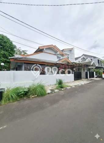 Rumah Luxury Modern Siap Huni di Sektor 9-Bintaro Tangerang Selatan Rumah Luxury Modern Siap Huni di Sektor 9-Bintaro Tangerang Selatan