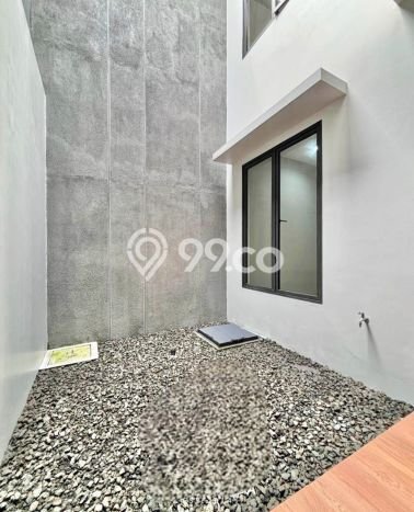 SIAP HUNI! Rumah Strategis area Tanjung Barat, LT 120m² Bangunan 180m² SIAP HUNI! Rumah Strategis area Tanjung Barat, LT 120m² Bangunan 180m²