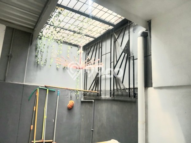 Rumah SUPER MEWAH! area Tanjung Bunga, Makassar, Luas 120m2m² LB 88m2m², BISA KPR Rumah SUPER MEWAH! area Tanjung Bunga, Makassar, Luas 120m2m² LB 88m2m², BISA KPR