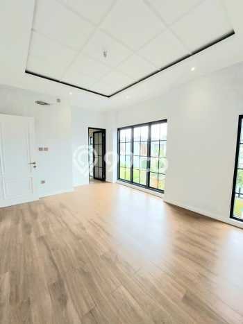 Siap Huni Rumah Mewah 4 Kamar di BSD Dekat ke Mana Pun Siap Huni Rumah Mewah 4 Kamar di BSD Dekat ke Mana Pun