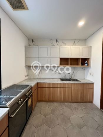 Rumah Luxury Modern Siap Huni di Lebak Bulus Jakarta Selatan Rumah Luxury Modern Siap Huni di Lebak Bulus Jakarta Selatan